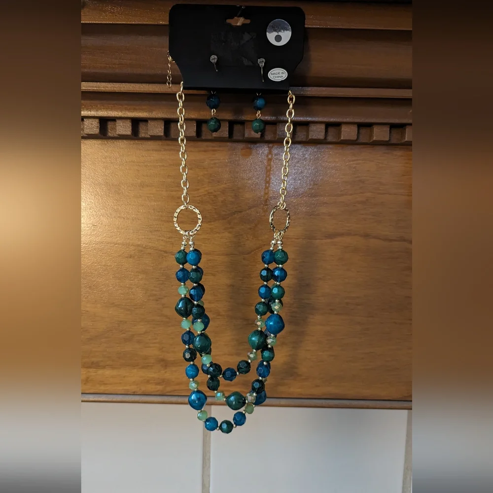 Nicole Miller Earrings and Necklace Set in Green and Blue - Picture 2 of 2